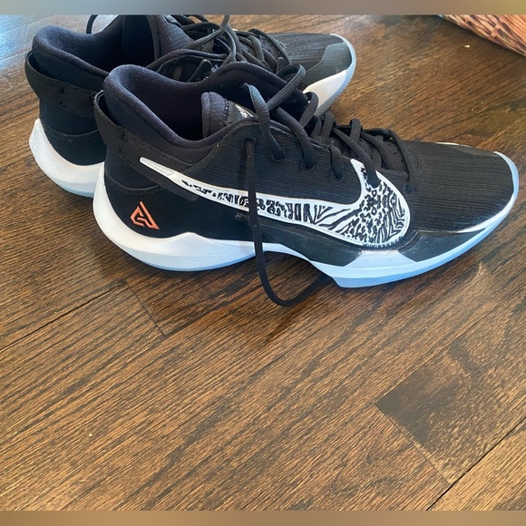Nike Zoom Freak 2 Sneakers - Picture 11 of 13
